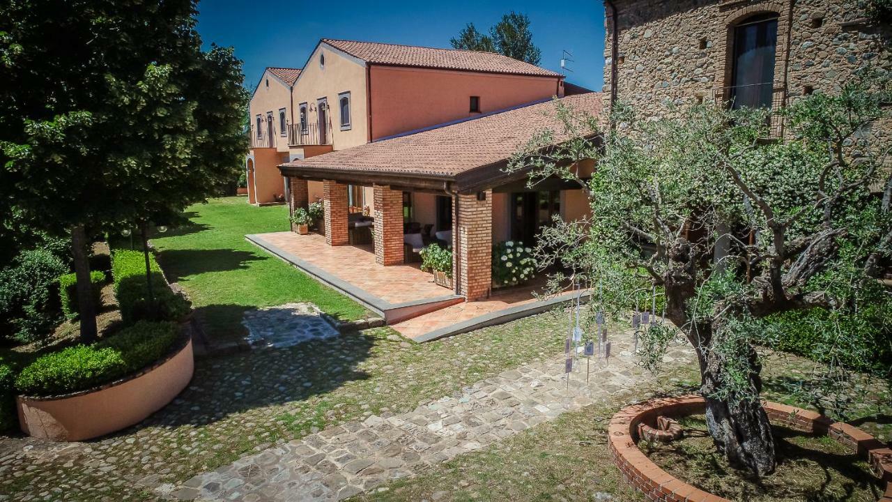La Masseria Lolivia Senise Dış mekan fotoğraf